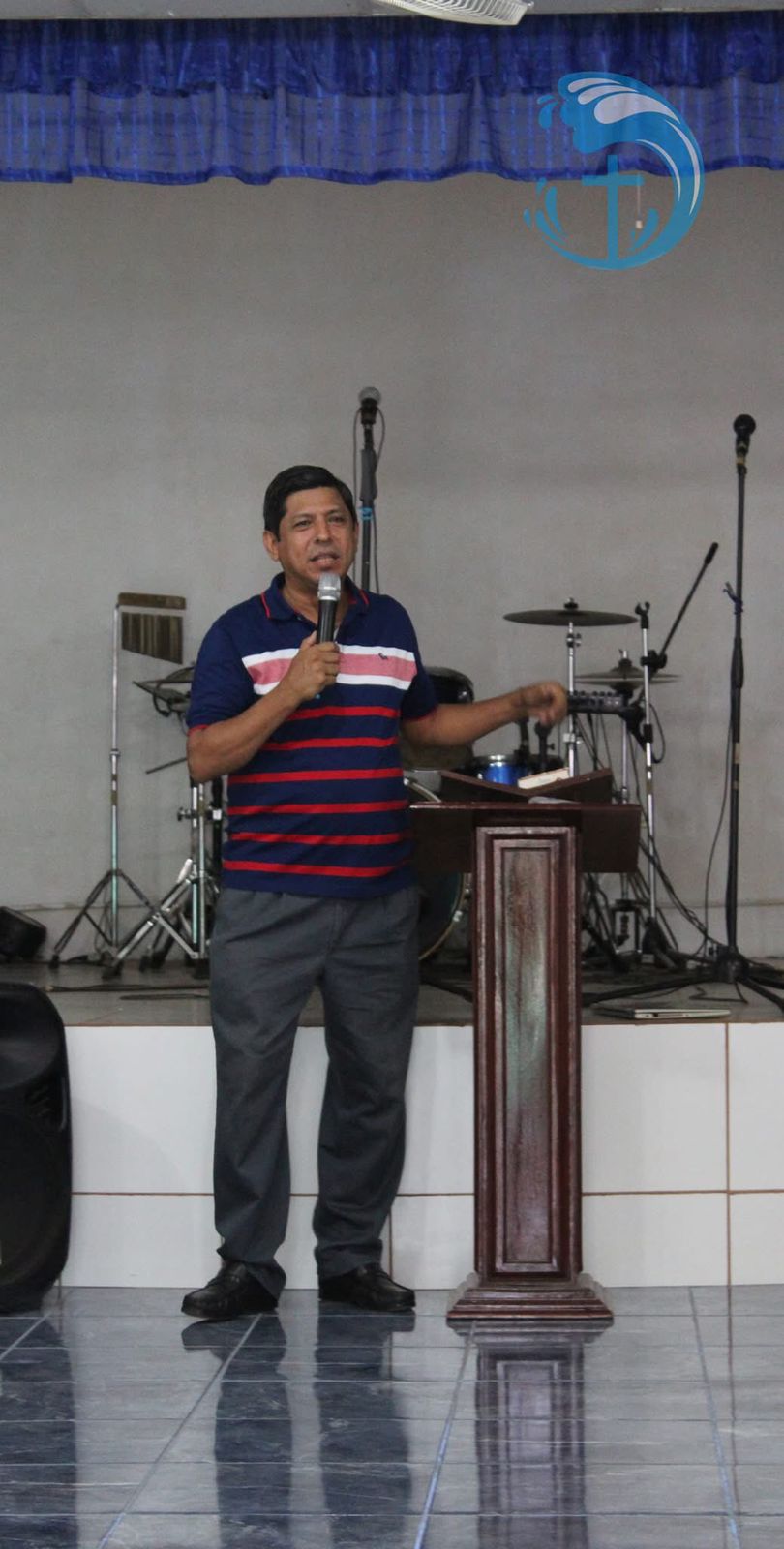 Pastor Pedro en ministerio